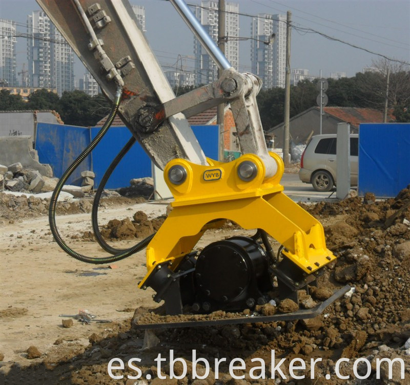 Hydraulic Compactor Field Work